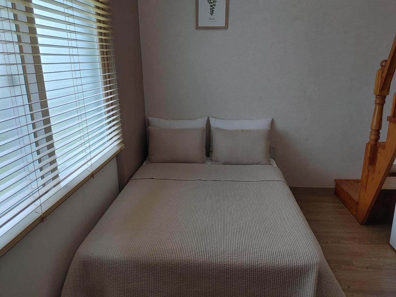Moon Forest Guesthouse Csedzsu Kültér fotó